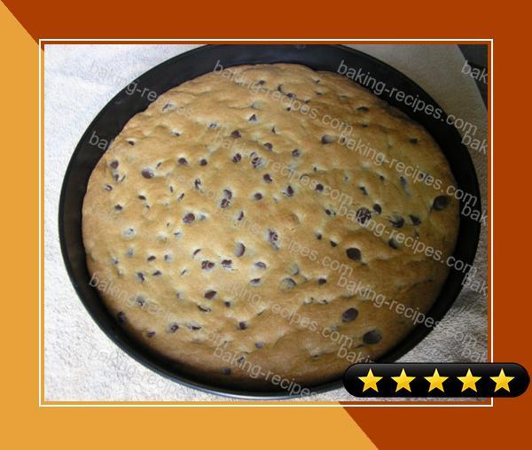 Chocolate Chip Cookie Cake recipe