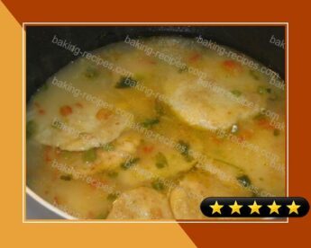 Sopa De Capirotadas Hondurenas (Cheese and Cornmeal Cake Soup) recipe