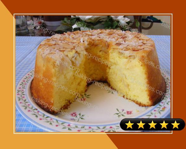 Pineapple-Nut Pound Cake recipe
