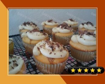 Tiramisu Cupcakes (Uses Cake Mix) recipe