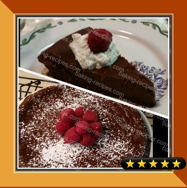 Chocolate Garbanzo Cake (flourless) recipe