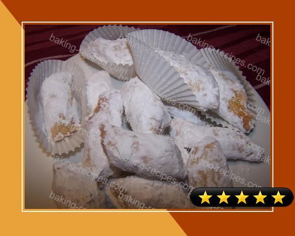 Makrout a Louz - Algerian Almond Cakes recipe