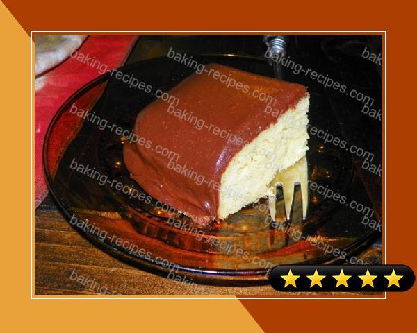 Old-Fashioned Yellow Cake With Chocolate Icing recipe