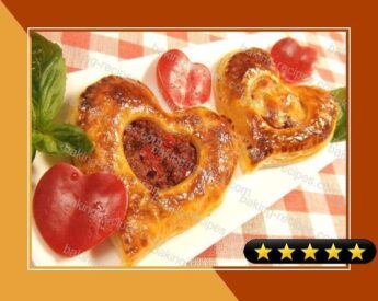 Easy with Frozen Puff Pastry Heart-shaped Meat Pie recipe