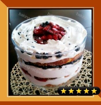 Trifle Berry Cake recipe