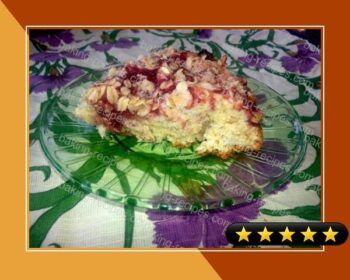 Norwegian Lingonberry Cake With Streusel Topping recipe