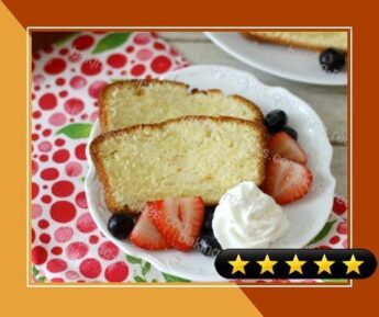 Vanilla Pound Cake with Fresh Berries recipe