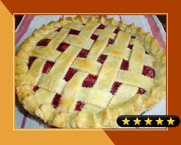 Cherry-Red Raspberry Pie recipe